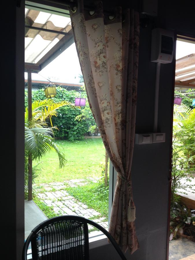 Milin Guesthouse Chiang Rai Bagian luar foto