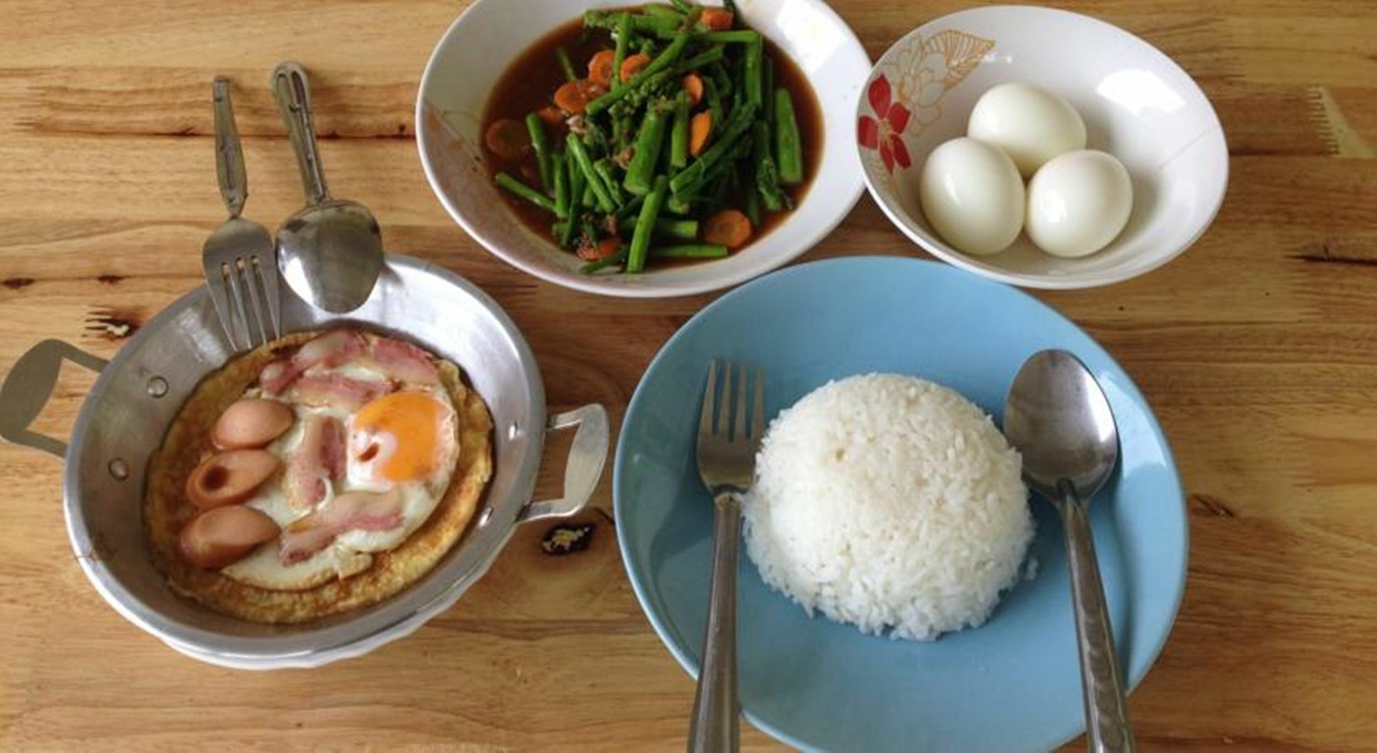 Milin Guesthouse Chiang Rai Bagian luar foto